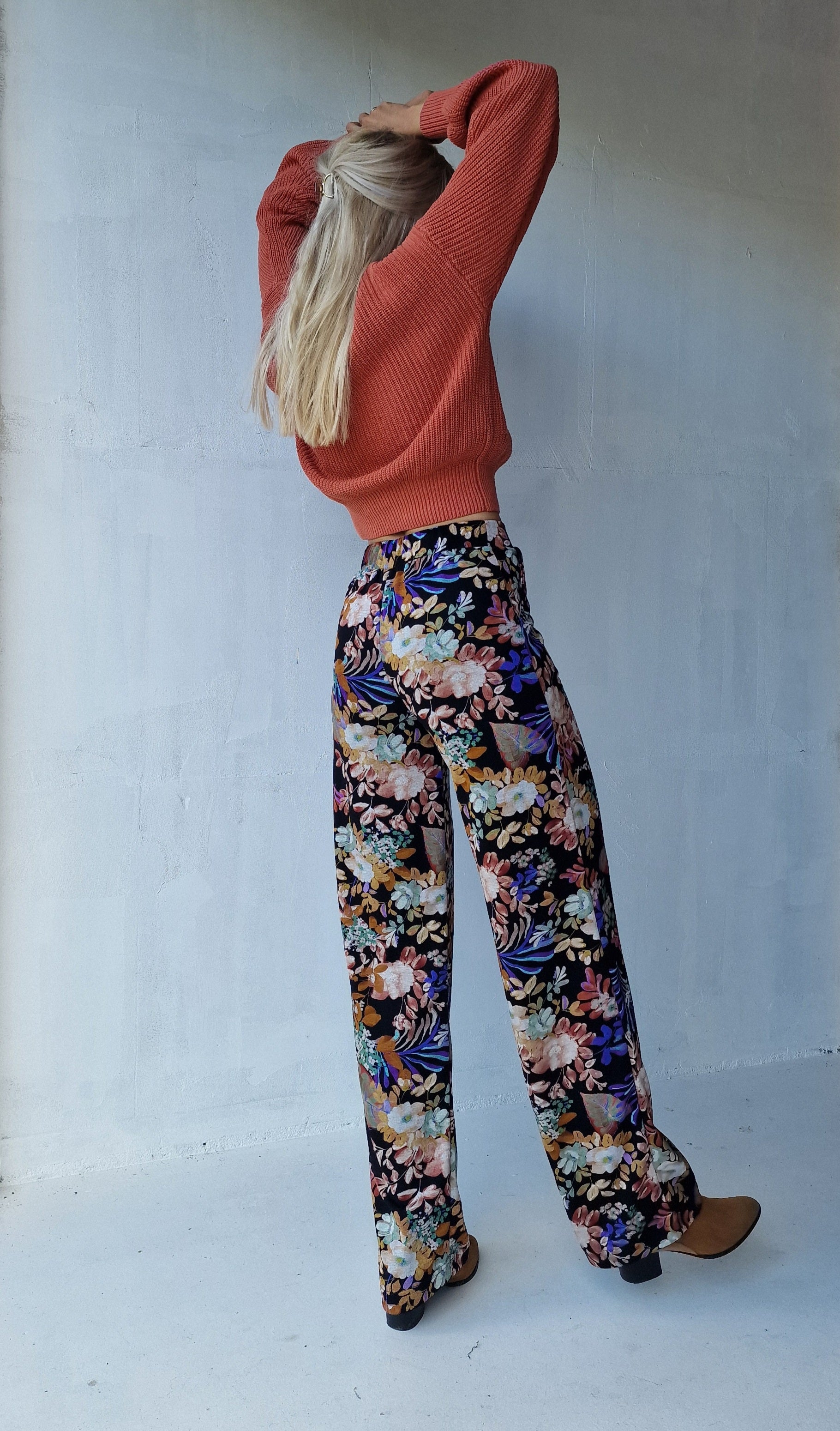Extra lange wide leg | bloemen | tall | lengtemaat 36