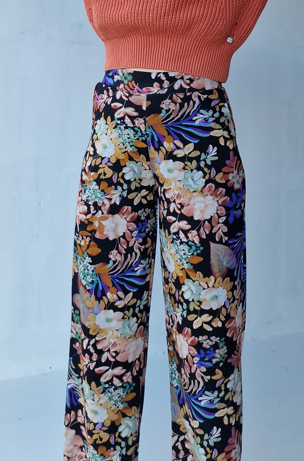 Extra lange wide leg | bloemen | tall | lengtemaat 36