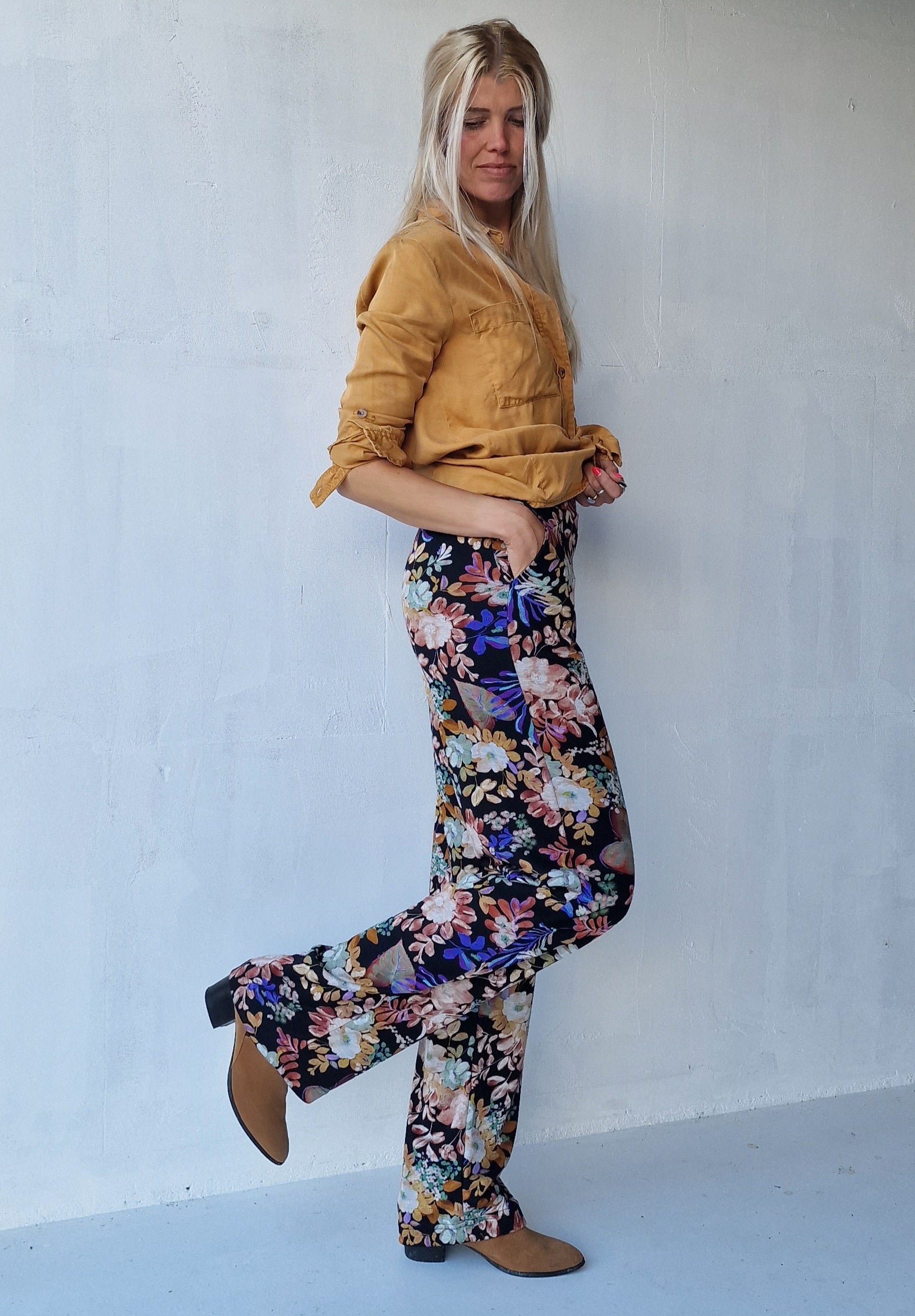 Extra lange wide leg | bloemen | tall | lengtemaat 36