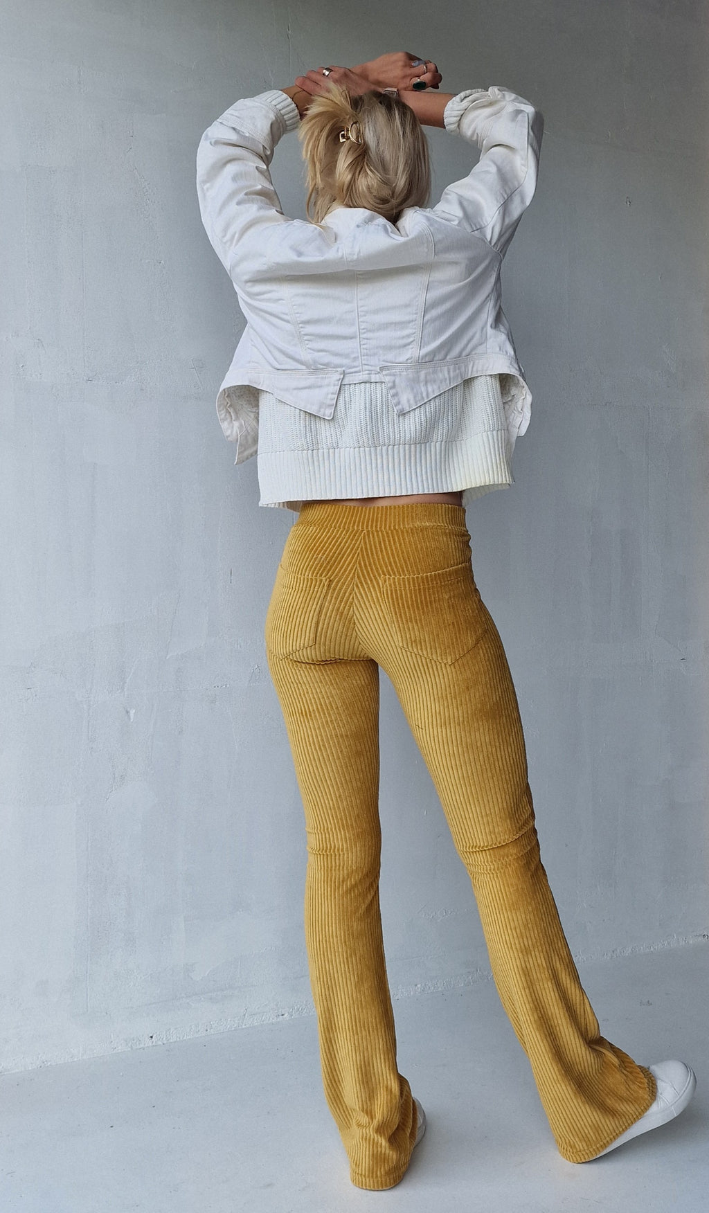 Extra lange flared legging | rib yellow | tall | Lengte 34 en 36