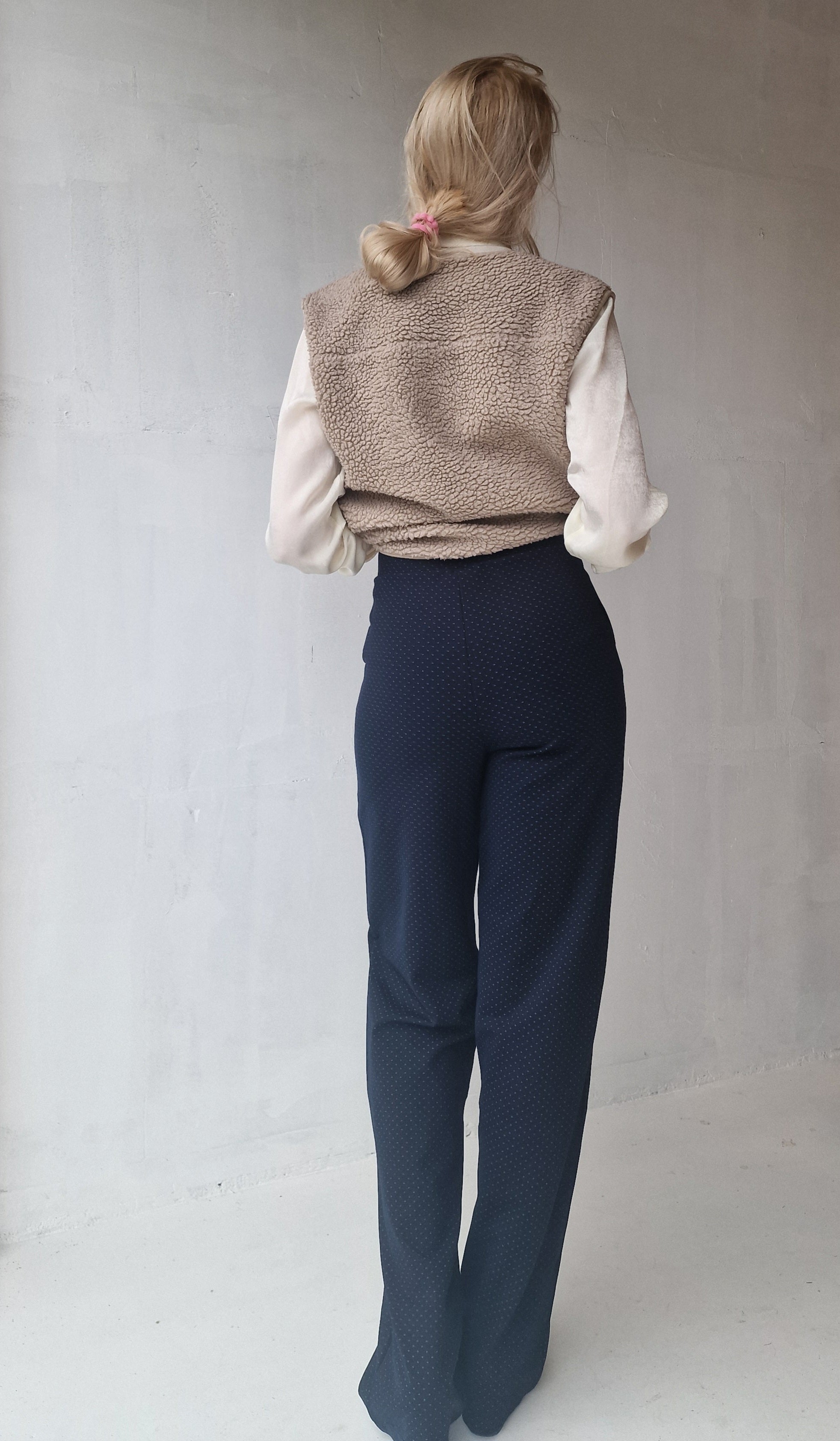 Extra langes, weites Bein | schwarz &amp; zacht | groß | Länge 36