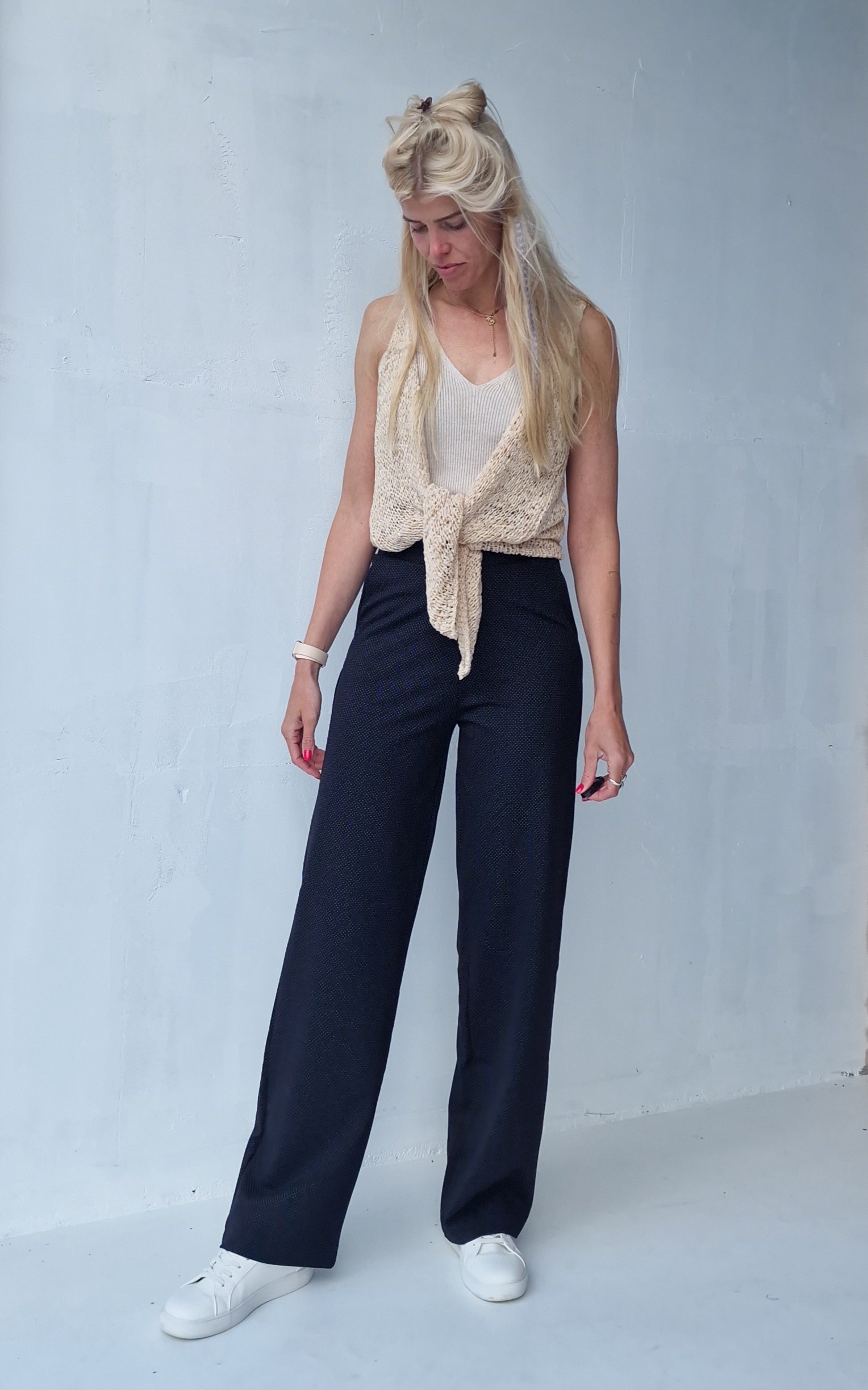Extra lange wide leg | Black dots | tall | lengtemaat 34 & 36