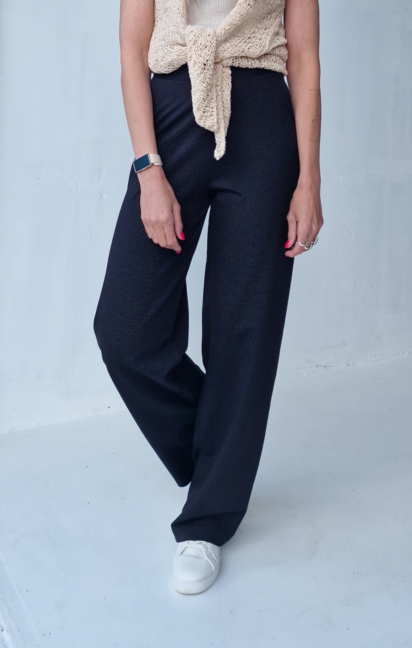Extra lange wide leg | Black dots | tall | lengtemaat 34 & 36