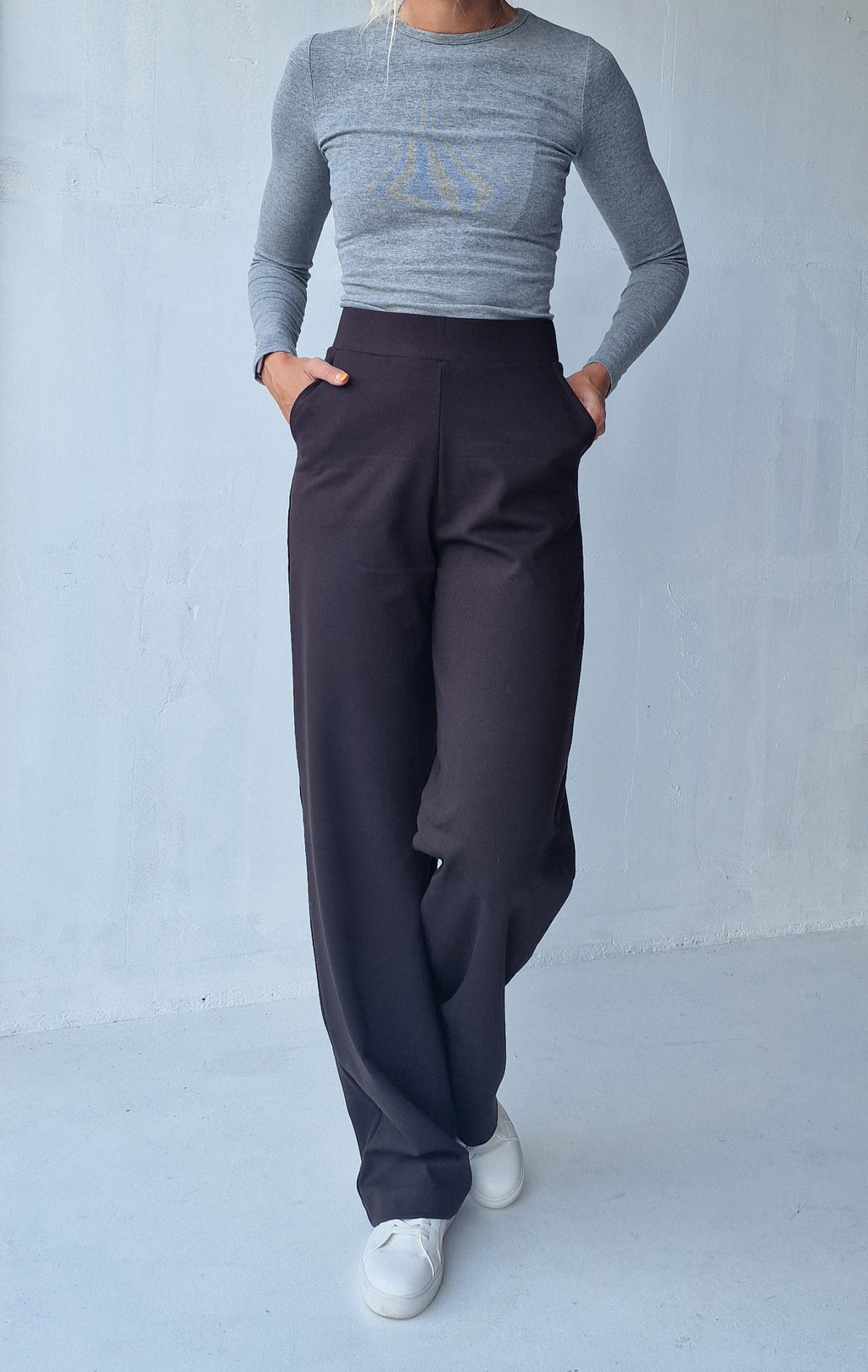 Extra lange wide leg | dark chocolate | tall | lengte 34 & 36