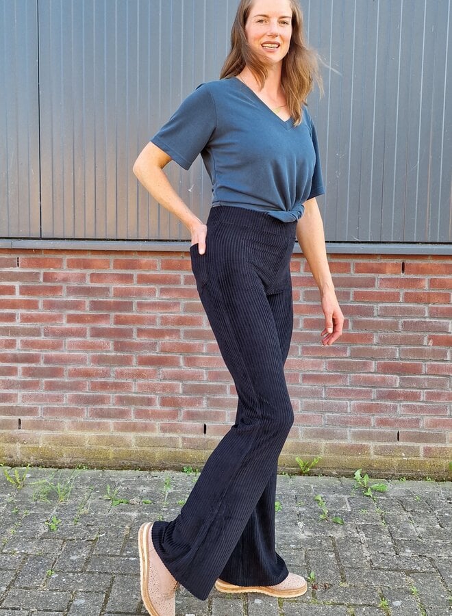 Extra lange flared legging | rib | zwart | tall | lengtemaat 32, 34 en 36