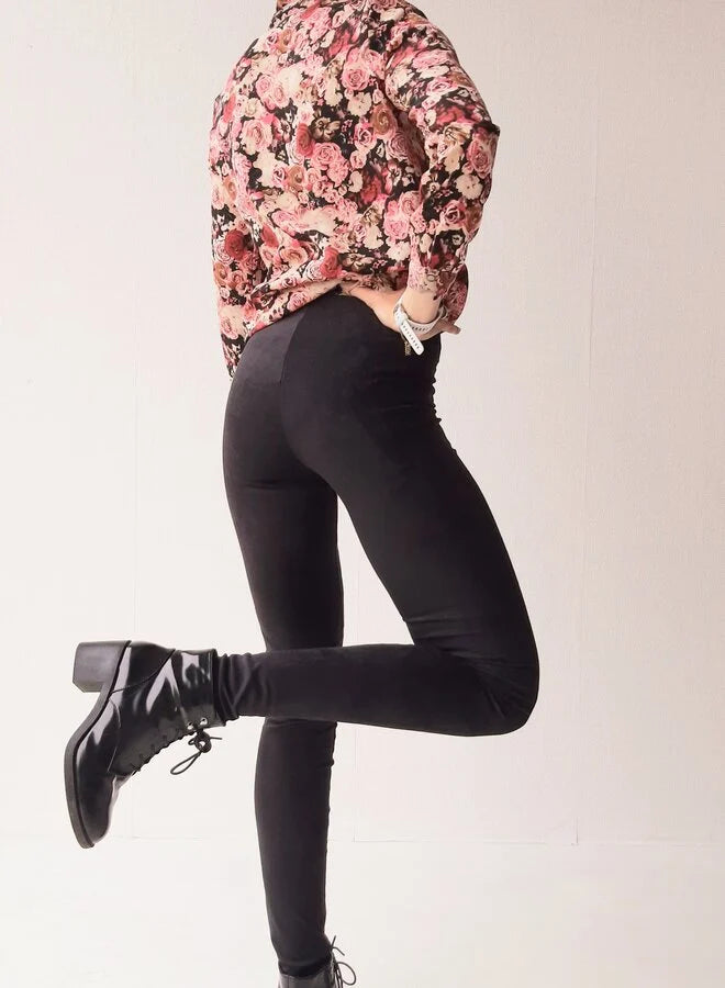 Extra lange legging suedelook zwart |tall | lengtemaat 32, 34 en 36