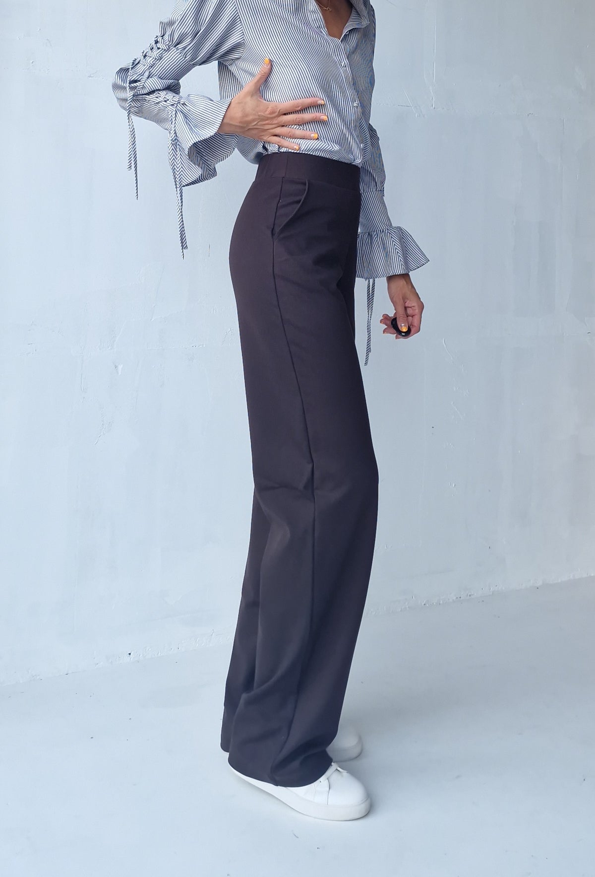 RESERVEER NU: Extra lange wide leg | dark chocolate | tall | lengte 34 & 36